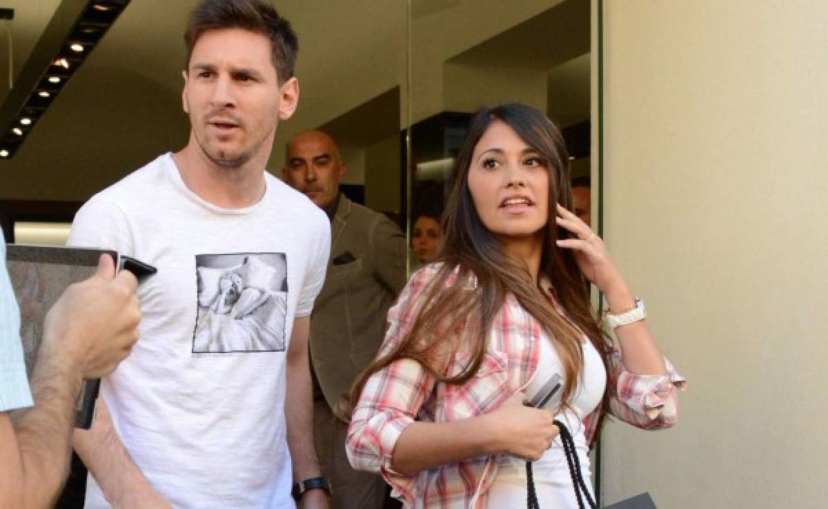 Messi abandonó esta mañana el Hospital tras ser operado con éxito