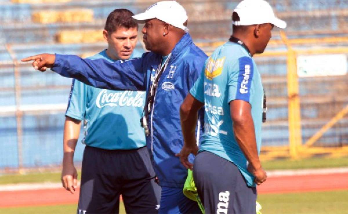 Hernán Medford está aplazado con la Selección de Honduras