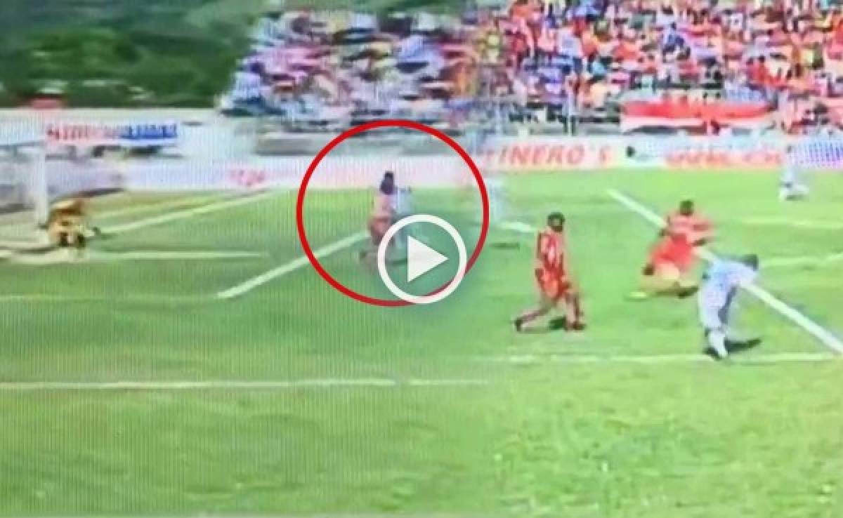 Video: Carlo Costly culmina con gol una tremenda jugada colectiva de Olimpia
