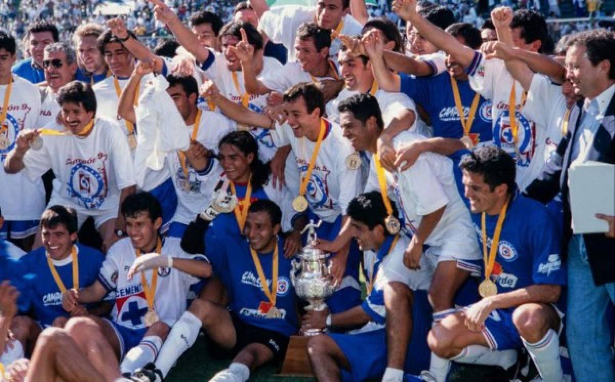¿Qué sucedía en el mundo la última vez que Cruz Azul se consagró campeón del fútbol mexicano en 1997?