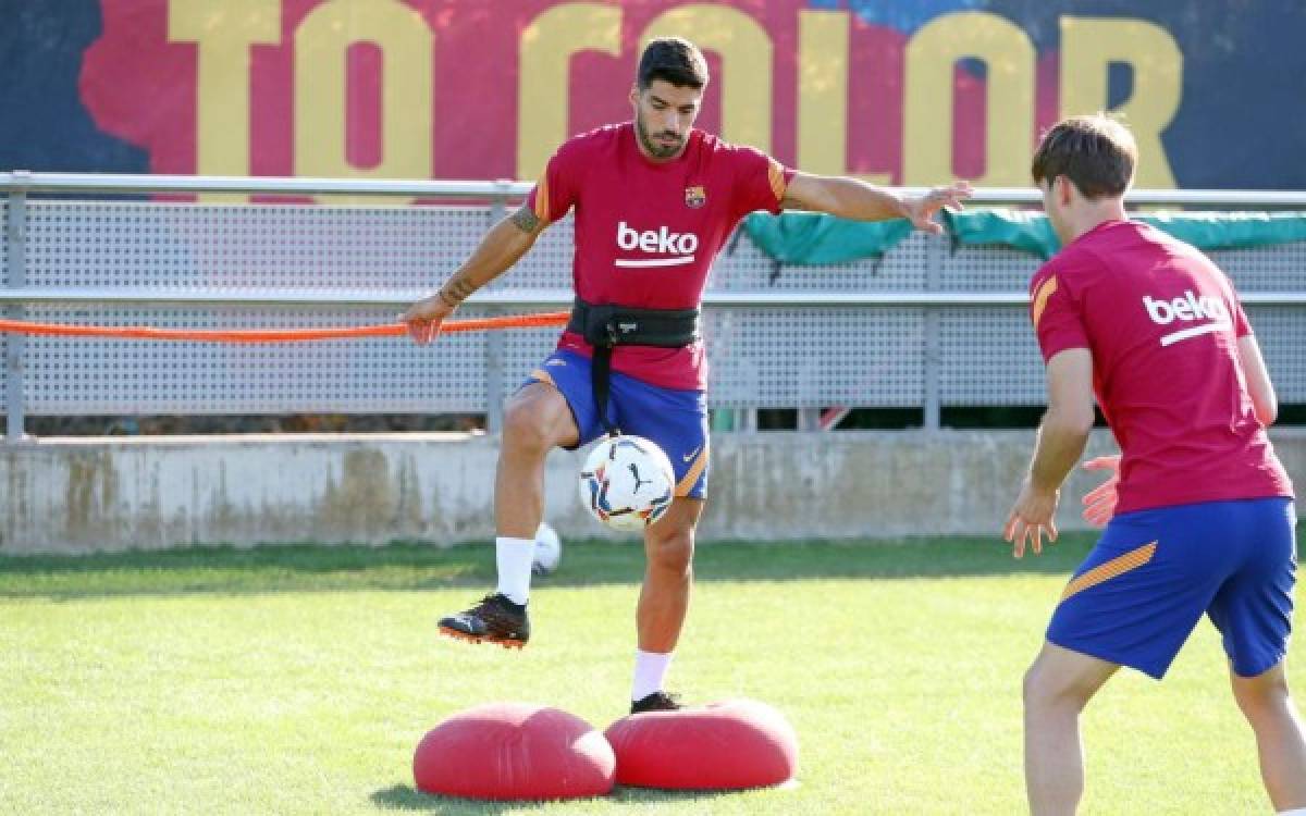 Caras serias y un Coutinho entregado: así fue el entrenamiento del Barça tras que Messi confirmara su futuro