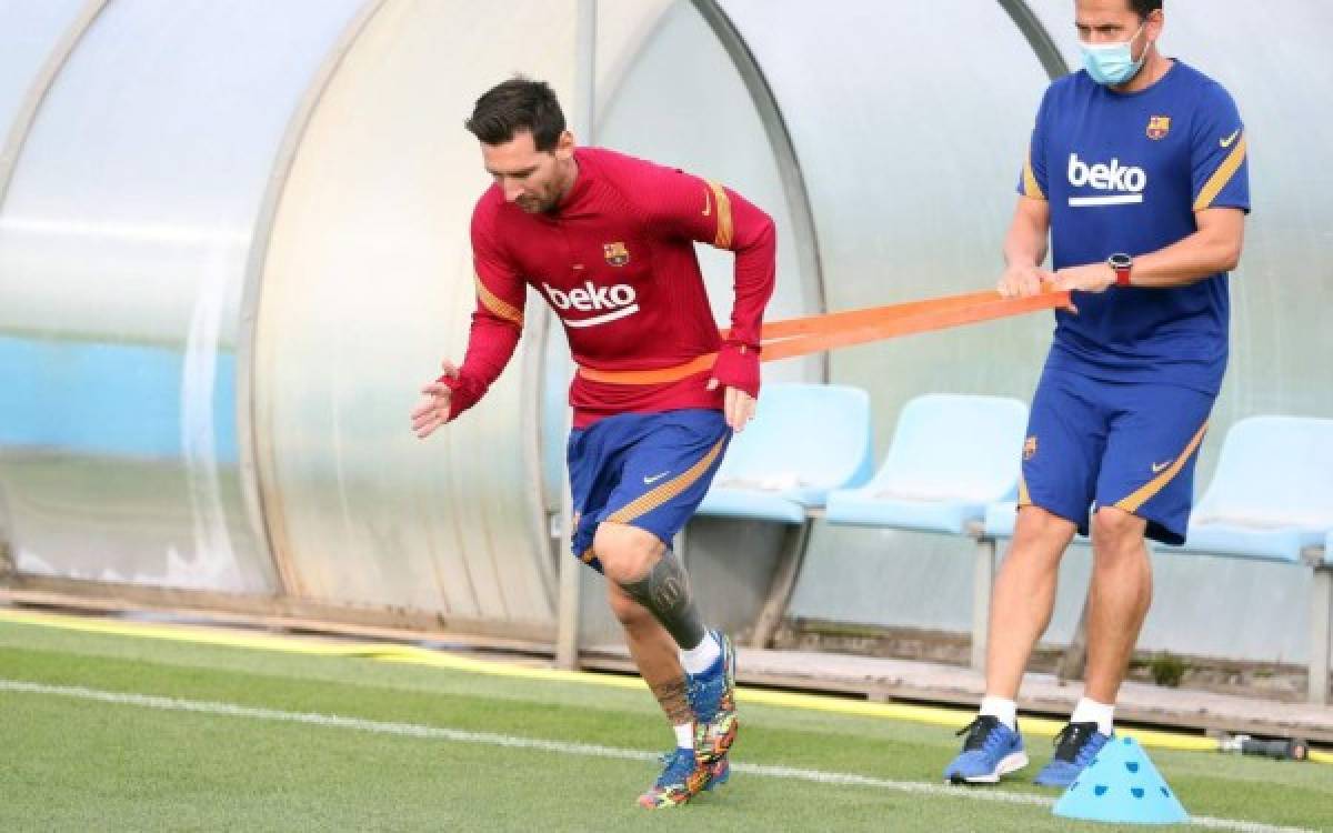 La 'soledad' de Messi: así fue captado en su segundo entrenamiento con el Barcelona