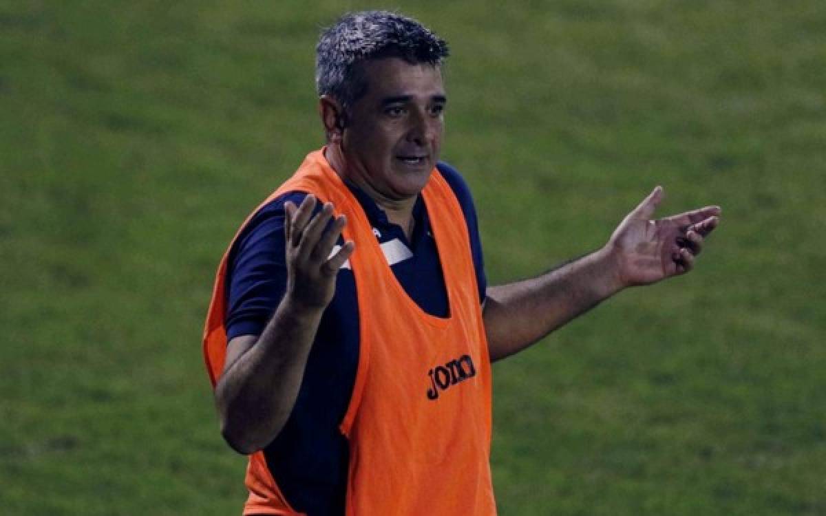 Diego Vázquez: 'Hay que adaptarse ante la injusticia que no me dejen entrar ni siquiera al estadio'