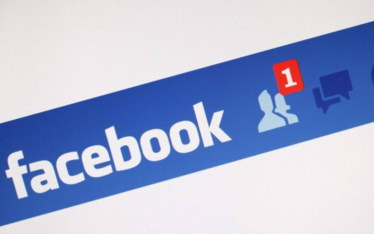 Severos castigos a presos en Estados Unidos por usar Facebook