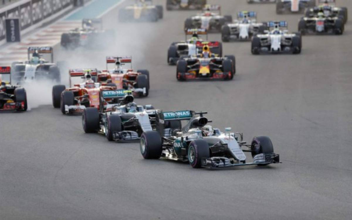 Nico Rosberg gana su primer título de Fórmula Uno