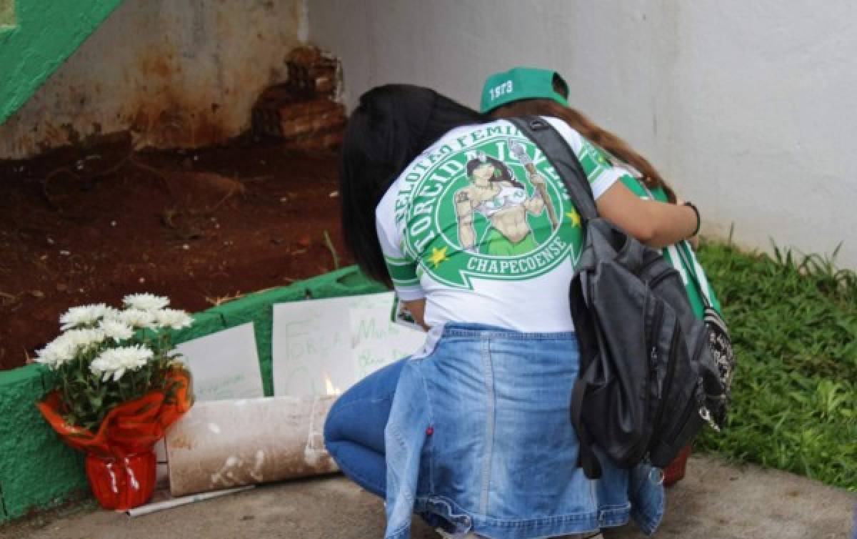 Llanto y dolor: El sufrimiento de los miles de aficionados del Chapecoense