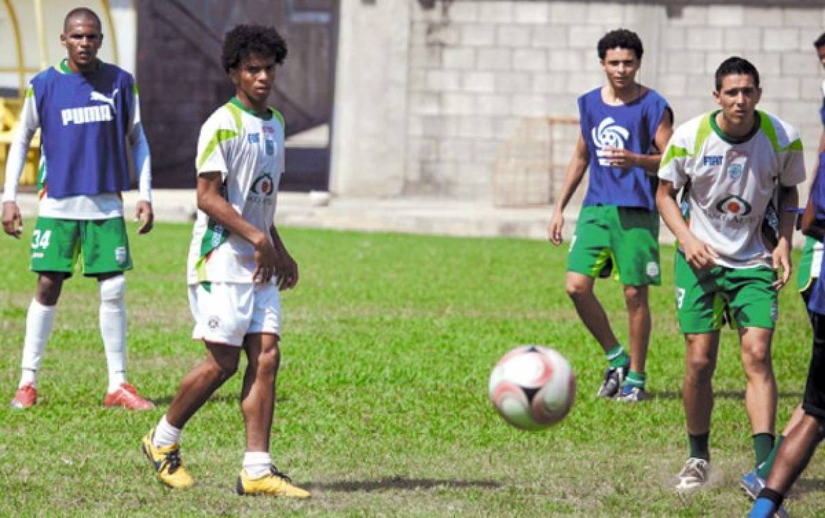 Futbolistas que pintaban para brillar pero su carrera se apagó temprano