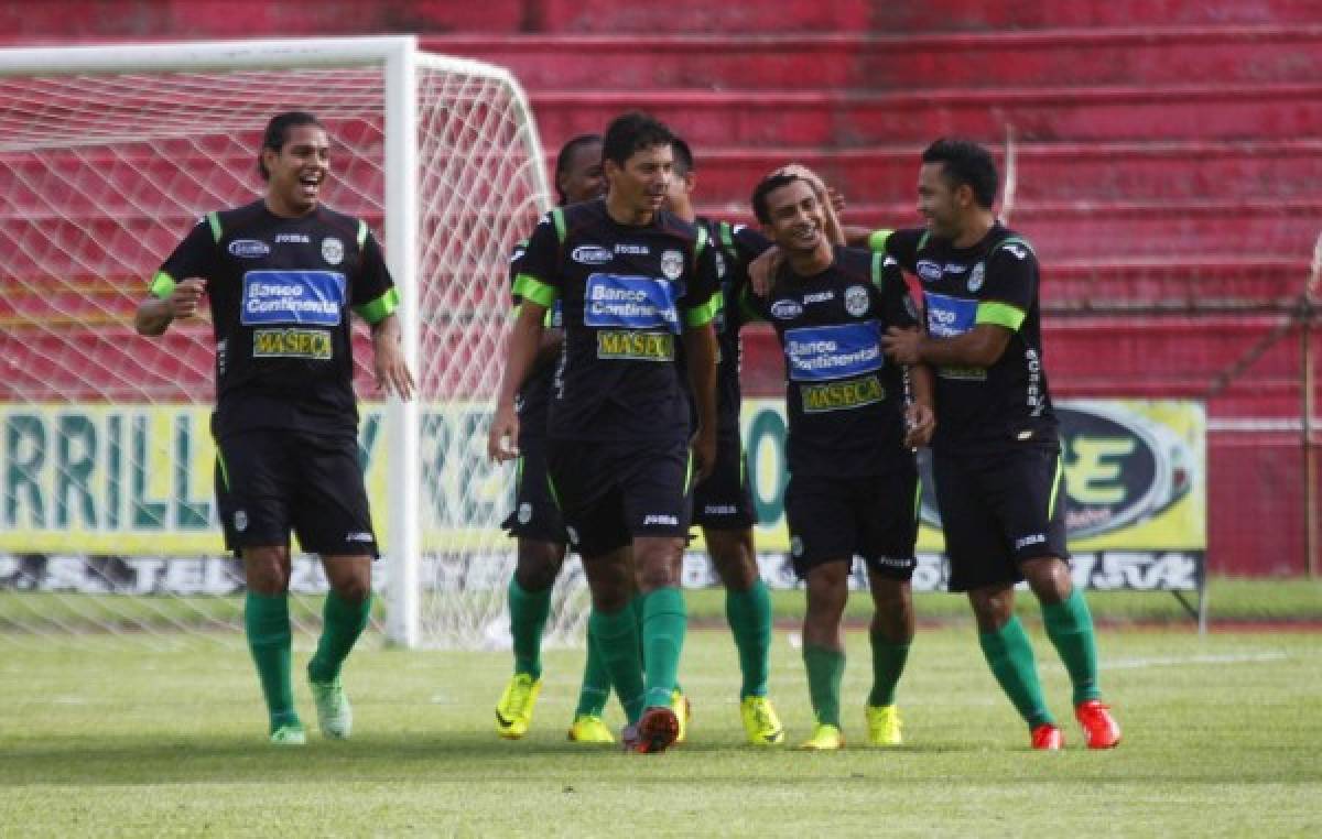 Los uniformes más raros que se han visto en la Liga Nacional de Honduras