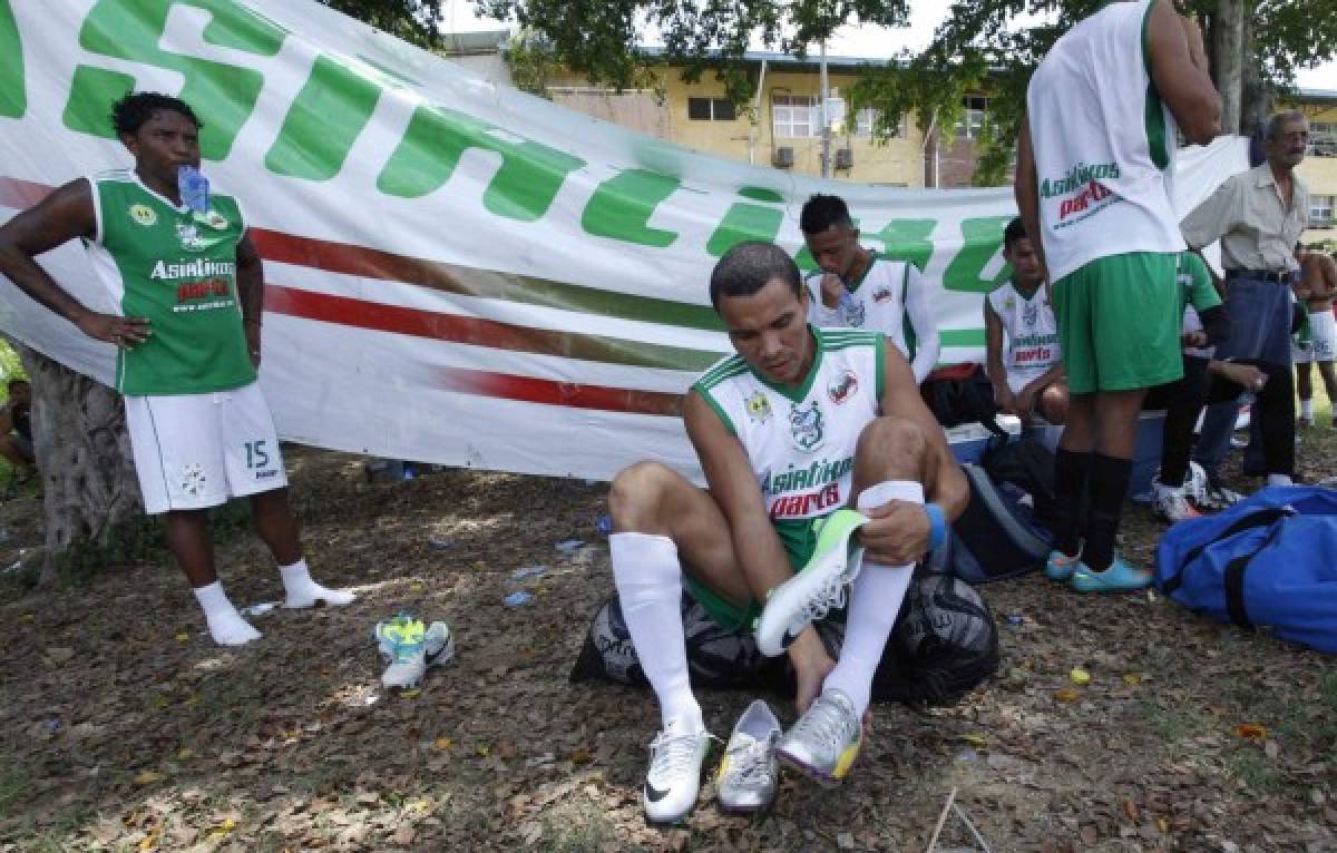 FOTOS: Las locuras de Rambo de León y una vida llena de fútbol