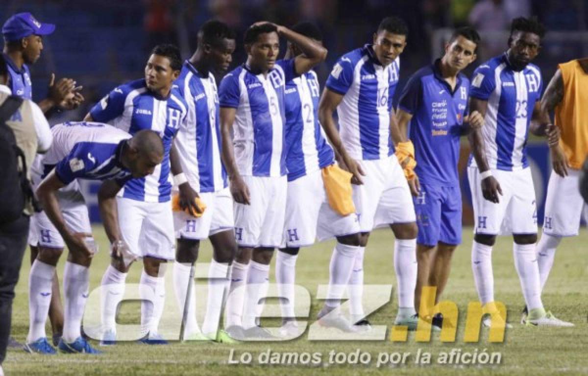 Alegría y llanto, así celebraron jugadores de Honduras el pase al repechaje