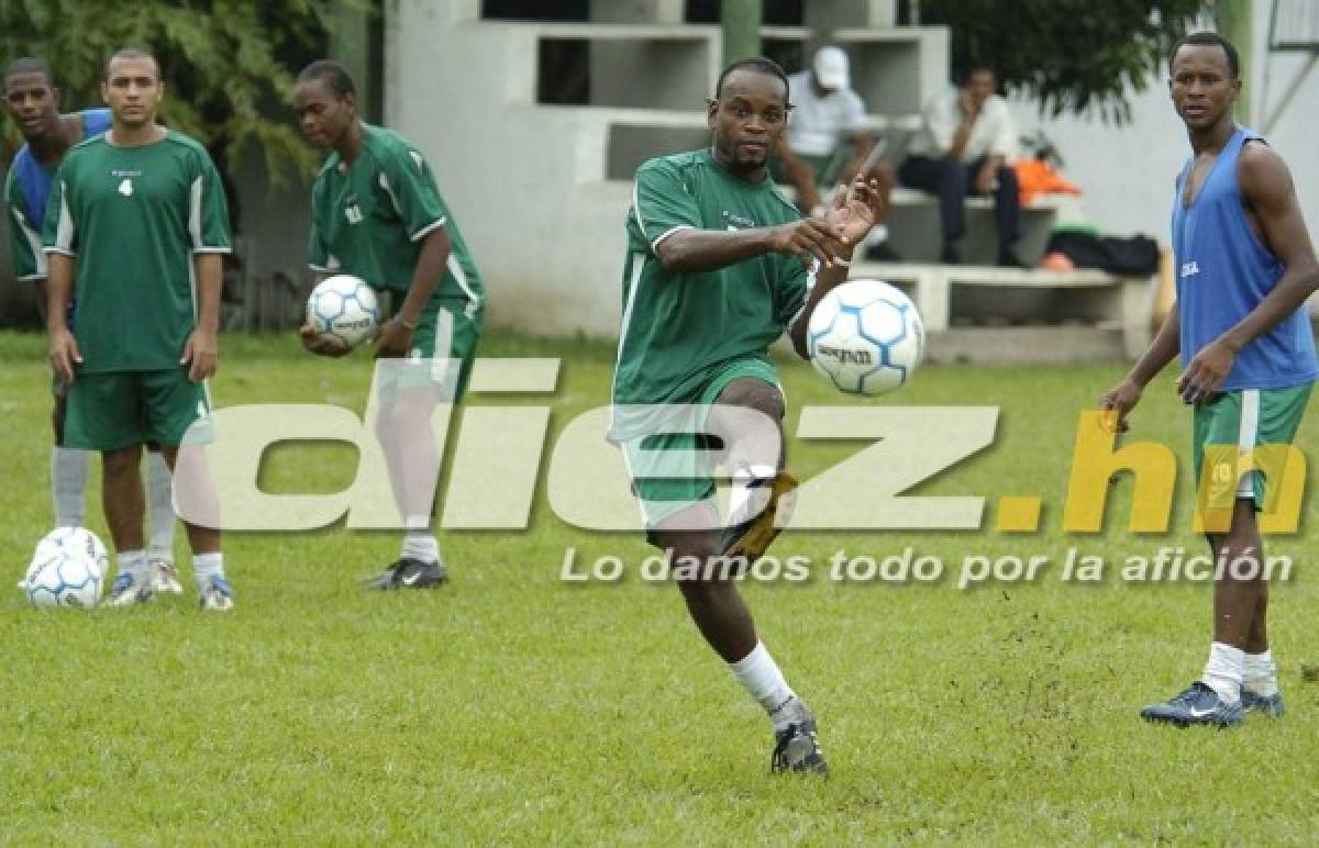 Solo dos jugadores están ligados a Platense de la plantilla campeón en el 2001