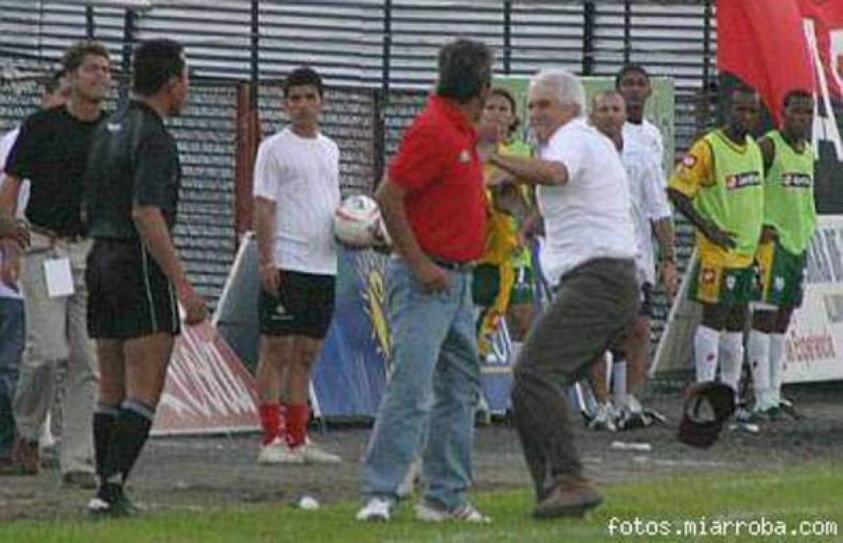 Jorge Luis Pinto, y su larga lista de problemas ante jugadores y técnicos