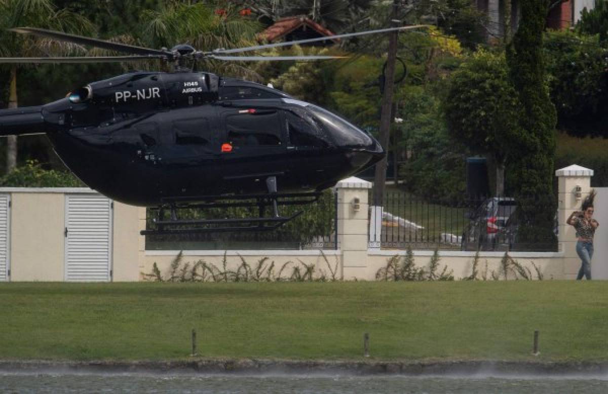 De locos: Neymar llega a la concentración de Brasil previo a Copa América ¡en helicóptero!