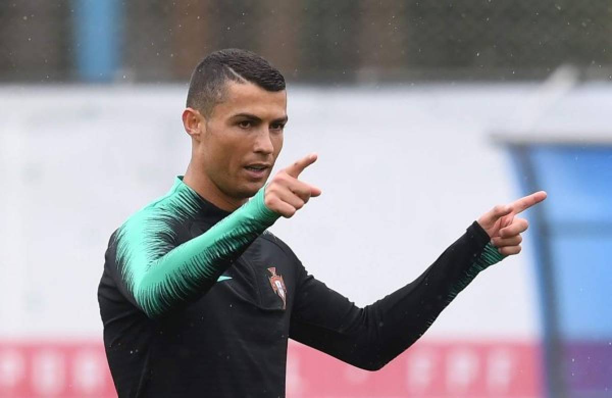 ¿Tristeza? Así fue captado Cristiano Ronaldo en su primer entrenamiento en Rusia