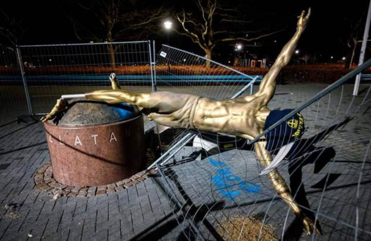 Totalmente destruida: Así quedó la estatua de Ibrahimovic en Suecia con las piernas cortadas