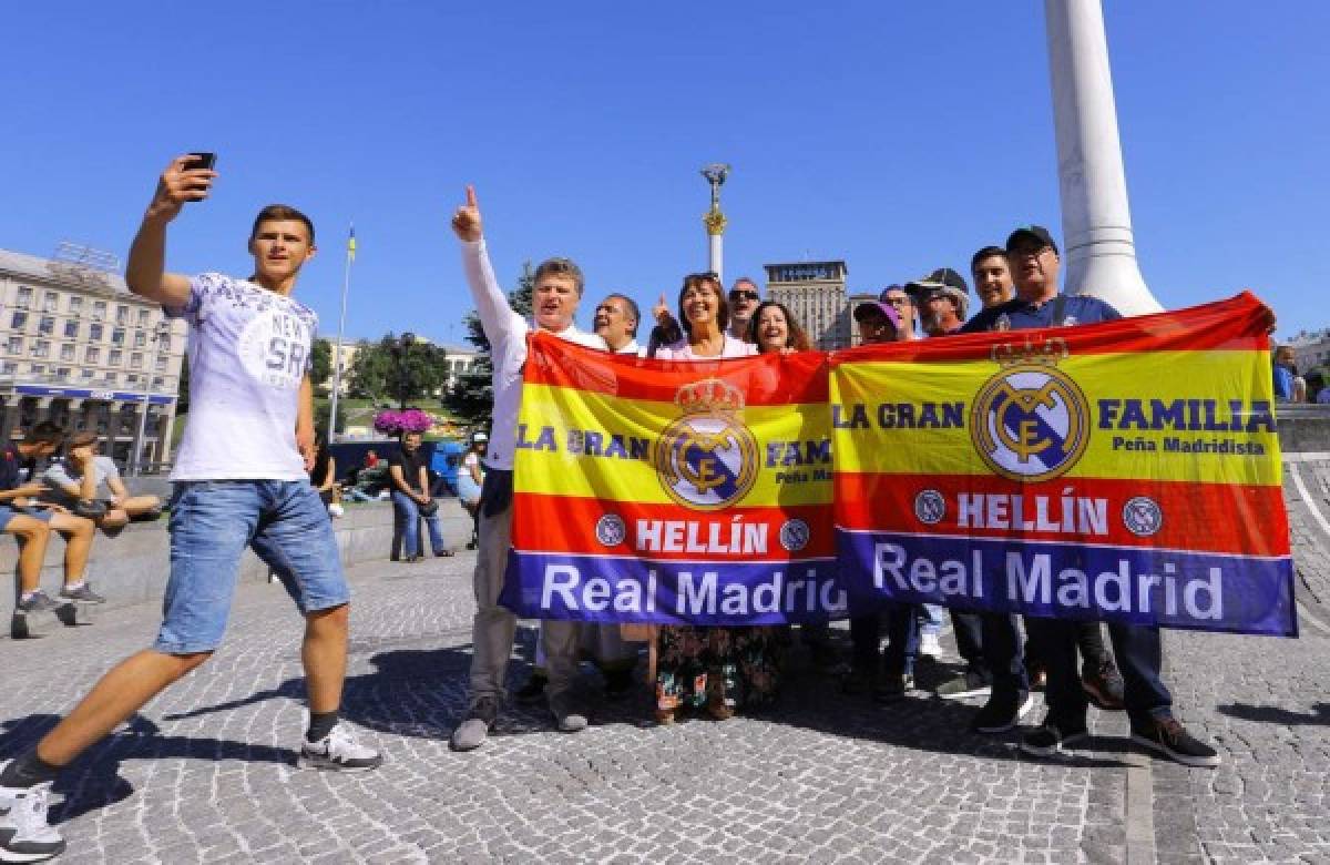 Locura en Kiev: Invasión de españoles e ingleses para la final Real Madrid-Liverpool