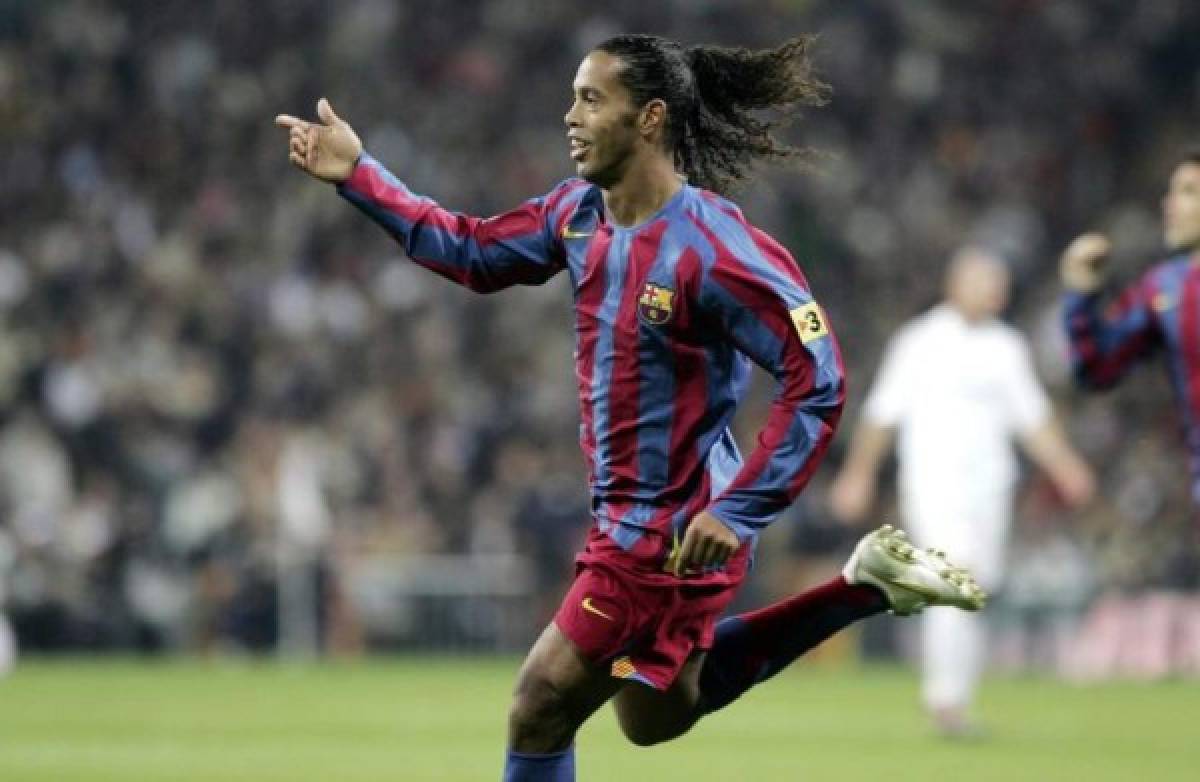 ¡La mágia existe! Ronaldinho deja el fútbol y acá un repaso de los mejores momentos de su carrera