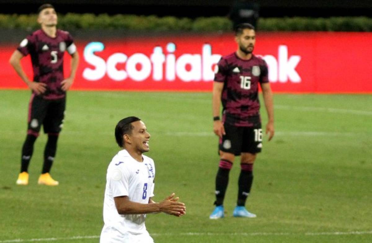 Lo que no se vio en TV: El lindo gesto de los mexicanos con futbolistas hondureños y la maldición que rompió un jugador azteca