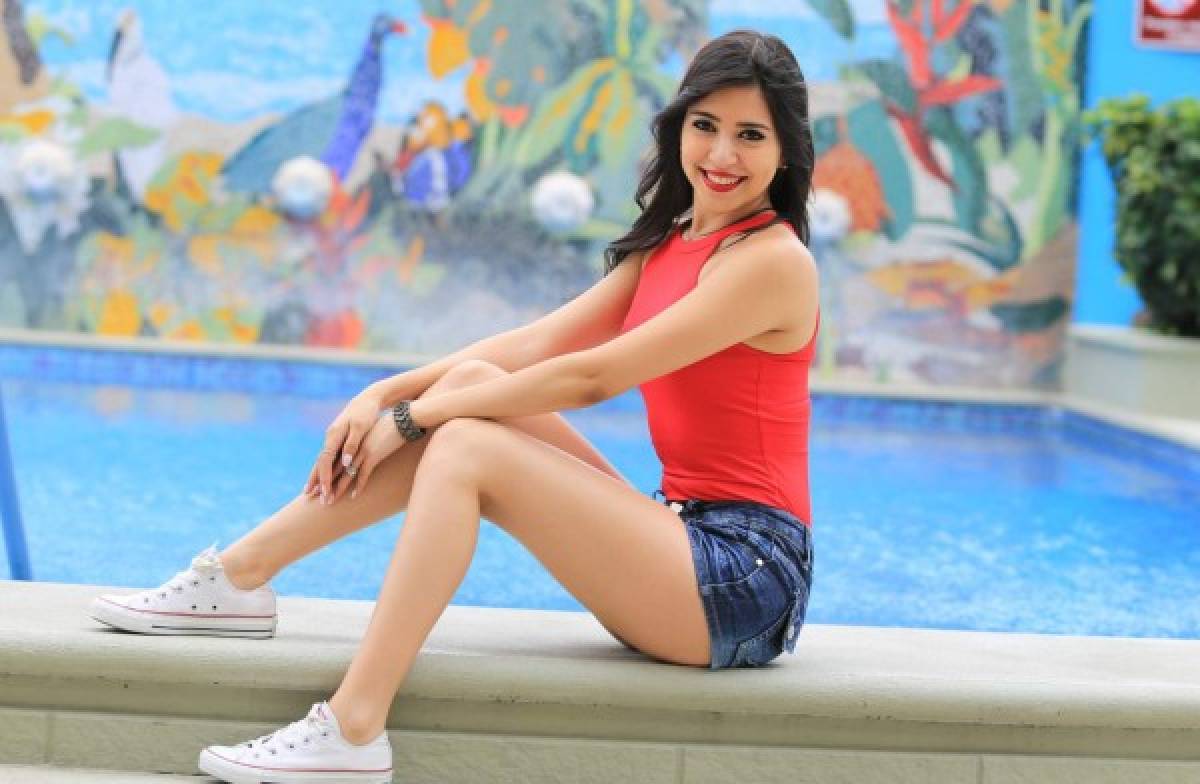 Así es la hermosa Jennifer Zelaya, una reina de las redes sociales en Honduras