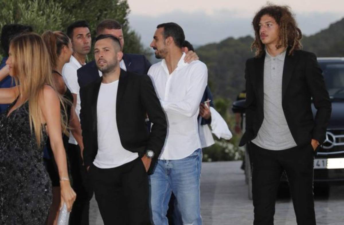 FOTOS: Messi y todos los cracks en la boda de Cesc Fábregas y Daniella Semaan  
