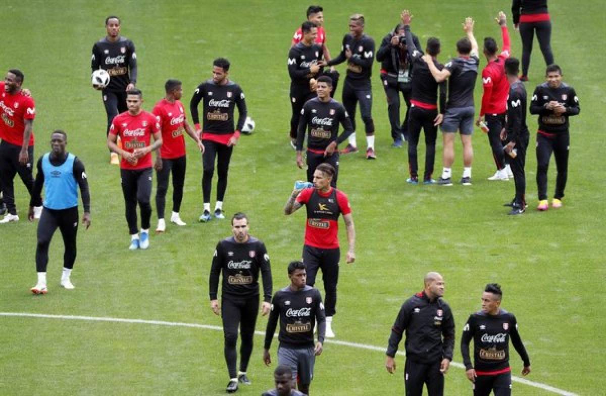 ¡Hay mucha ilusión! Así fue el primer entreno de Perú en Moscú