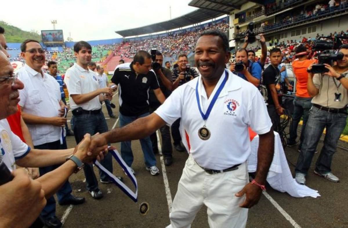 Jerry Bengtson iguala a Rubilio Castillo en la tabla histórica de goleadores en Liga Nacional de Honduras