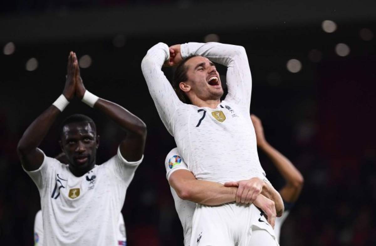 Francia termina primera de su grupo tras victoria en Albania con un gol de Griezmann  