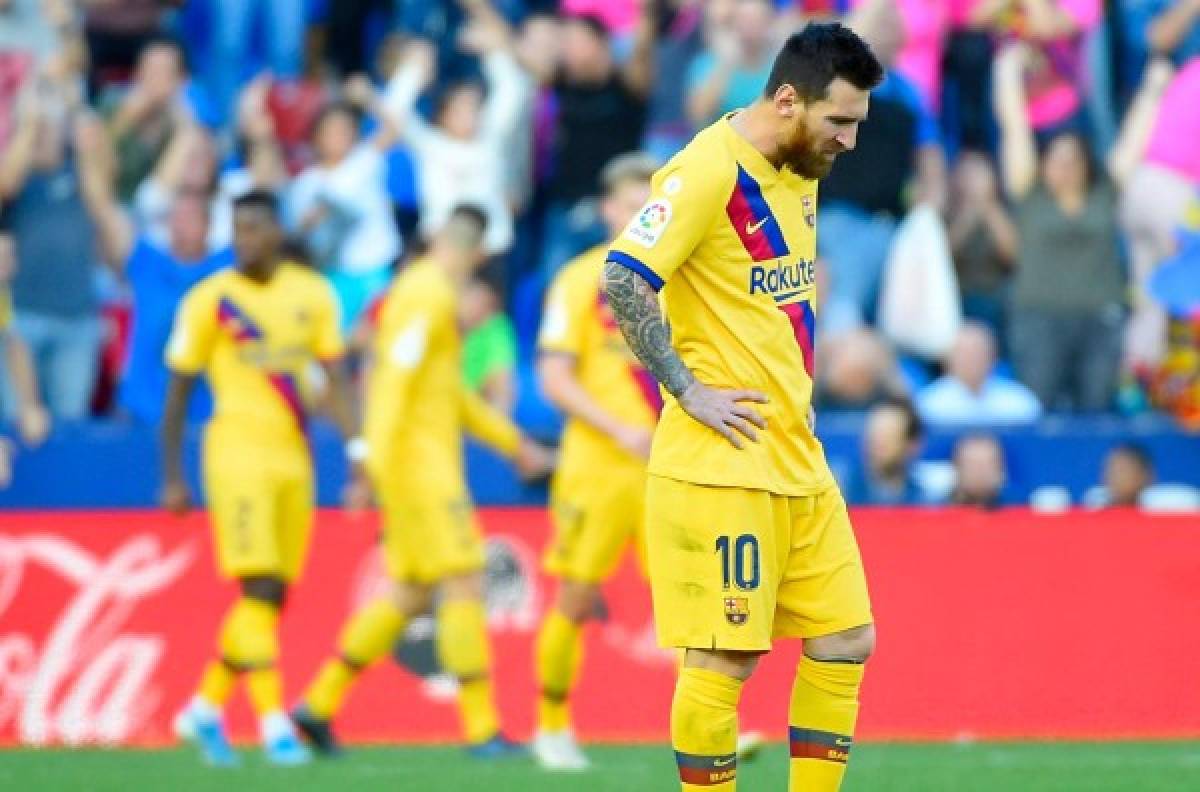Frustración y dedicatoria de Lionel Messi, Vidal con 'voladora' en la remontada Levante sobre Barcelona