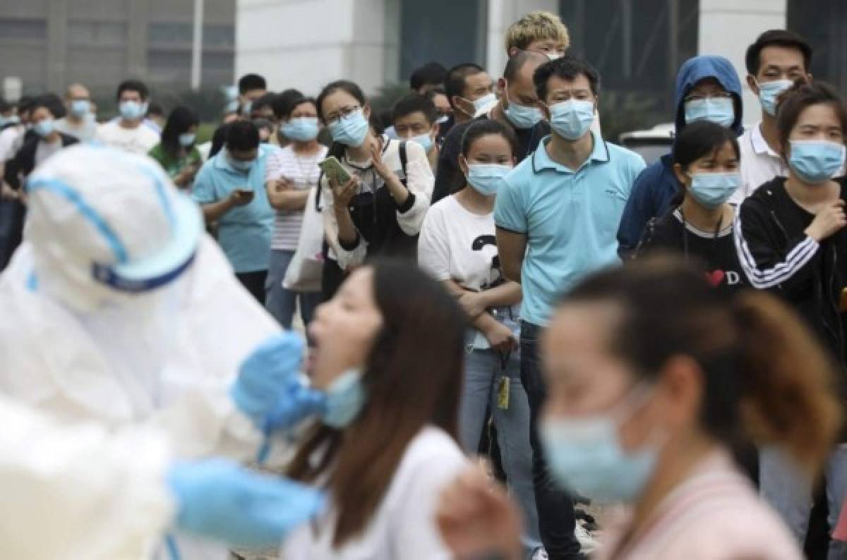 Viróloga china advirtió hace un año del coronavirus, fue silenciada y ahora lanza otra dura advertencia