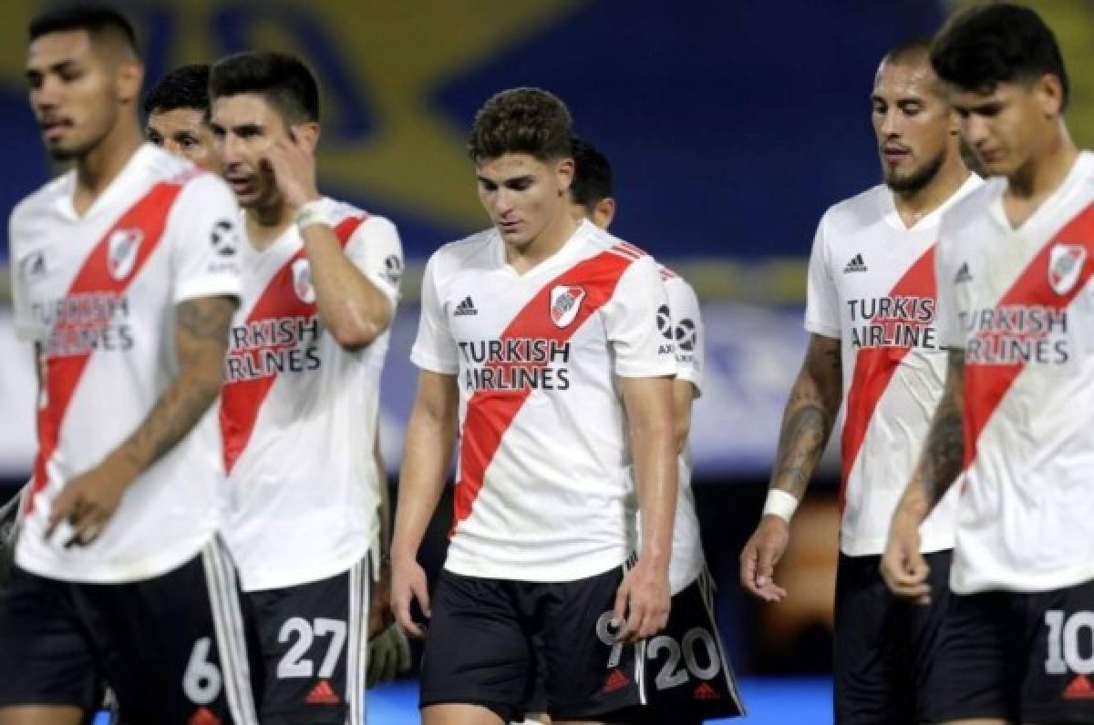 Por contagios masivos de covid-19, River Plate se queda sin jugadores para jugar ante Santa Fe