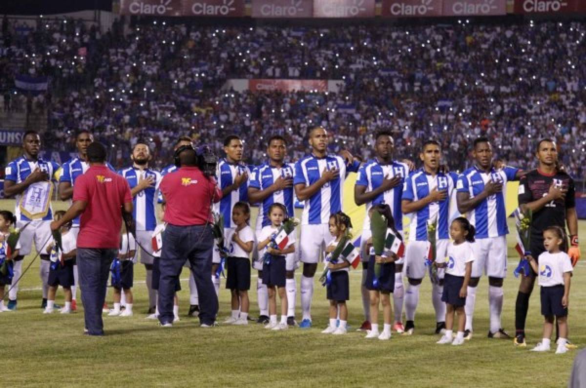 OFICIAL: Honduras viajará en vuelo comercial a Australia