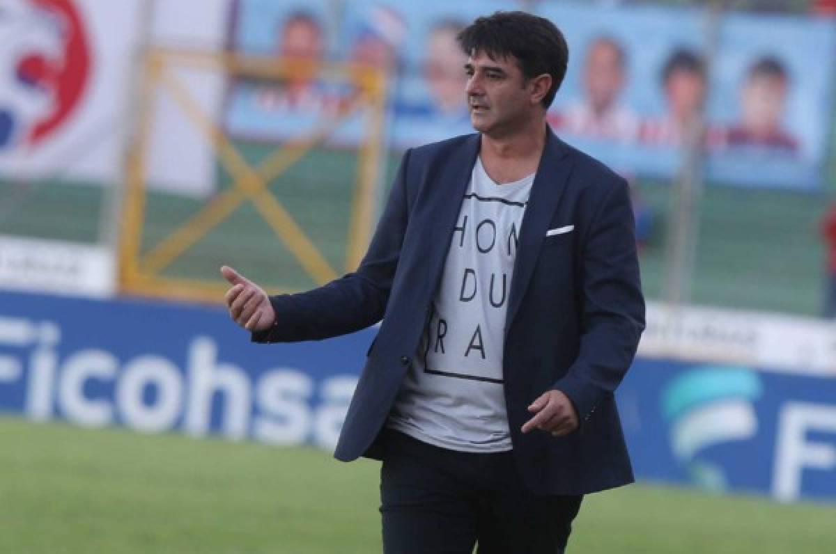 Diego Vázquez: 'Jugamos contra 12, para mi tienen que darle los puntos a Motagua”