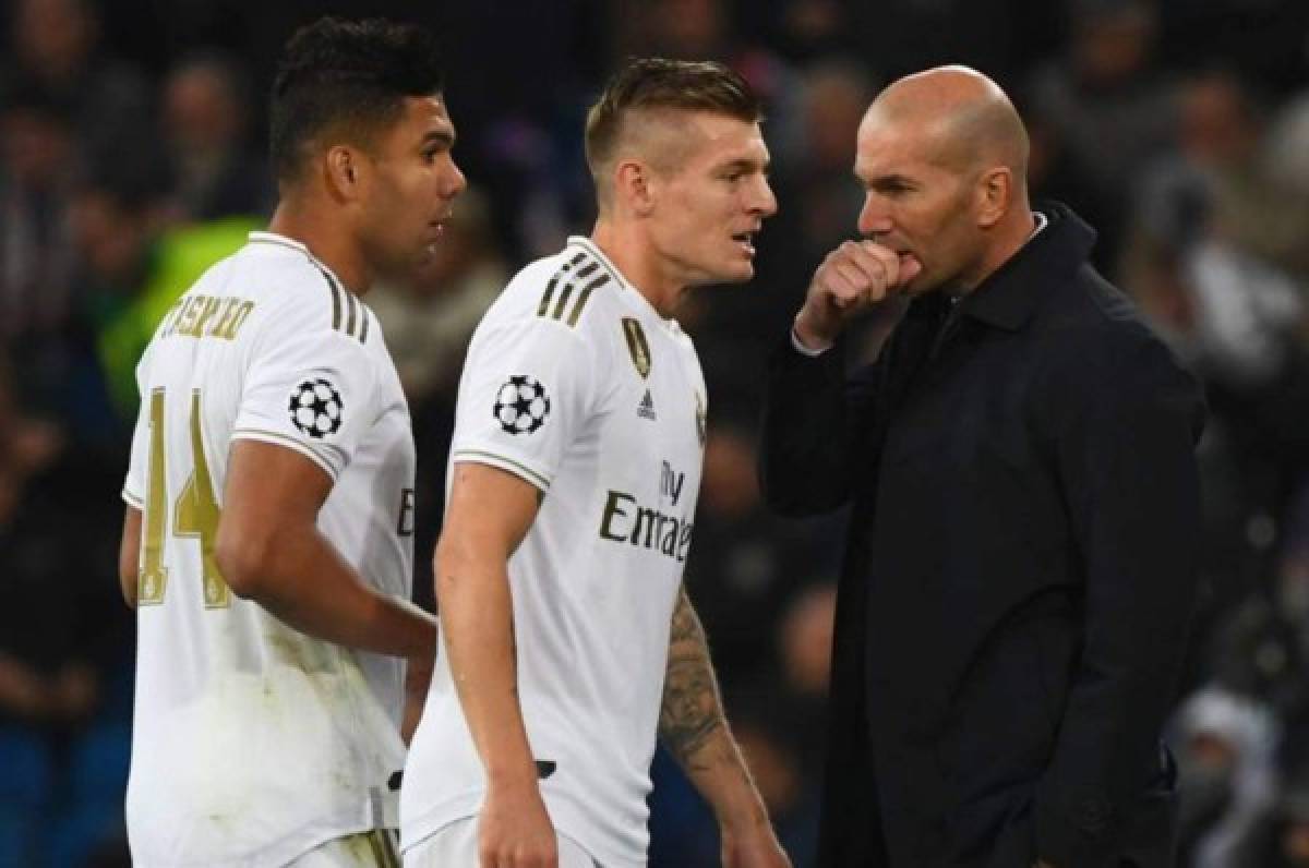 Jugador del Real Madrid desmiente que Zidane haya comunicado su salida: 'Fue una mentira descarada'