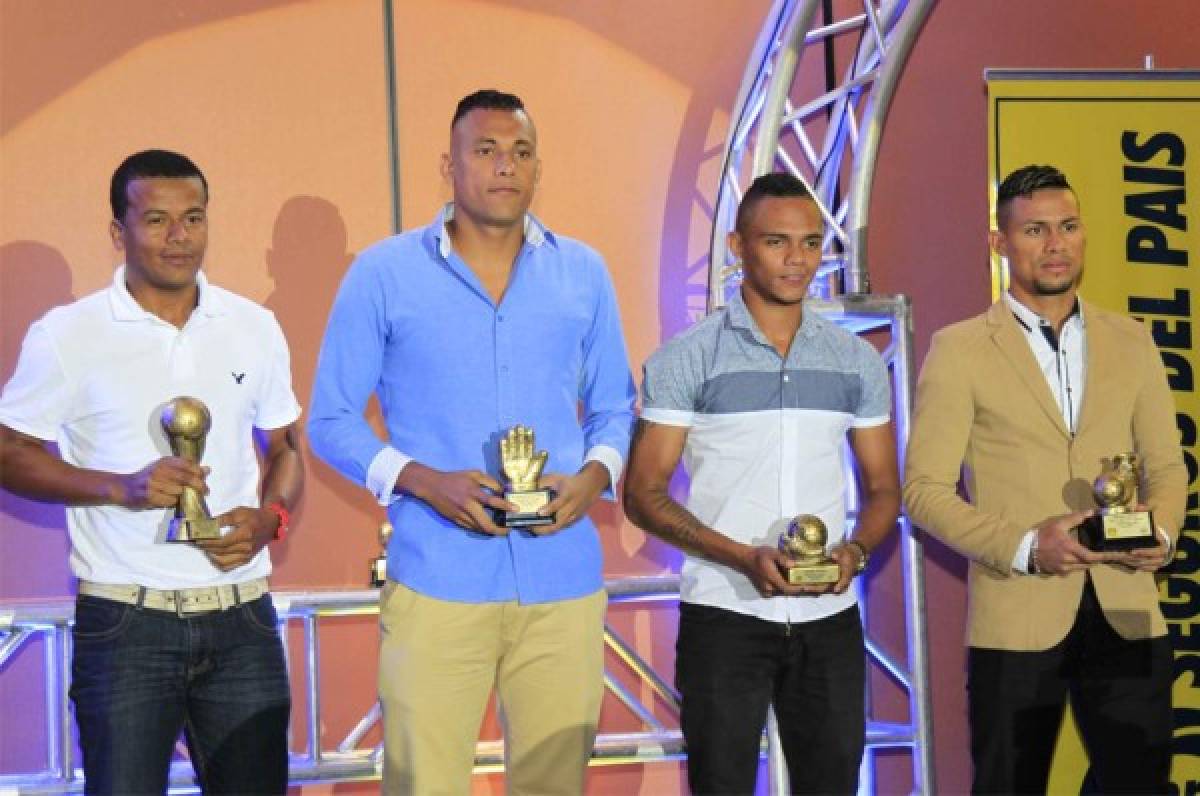 Liga Nacional premia a los destacados de la temporada 2015-16