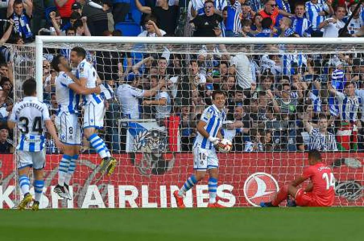 Real Sociedad en una brillante remontada se impuso 3-1 ante un Real Madrid sin alma. Fotos AFP