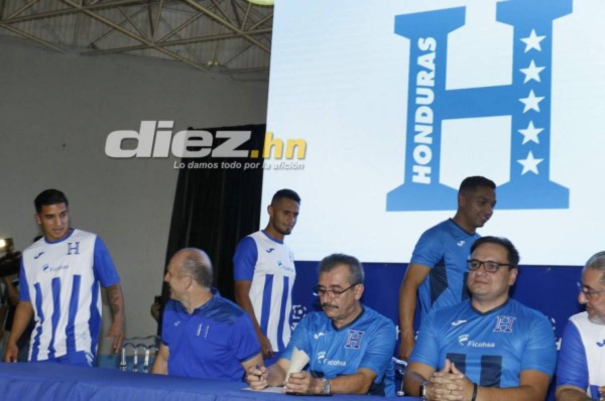 Así fue el día de Honduras: La broma a Félix Crisanto y los pelones en el entreno