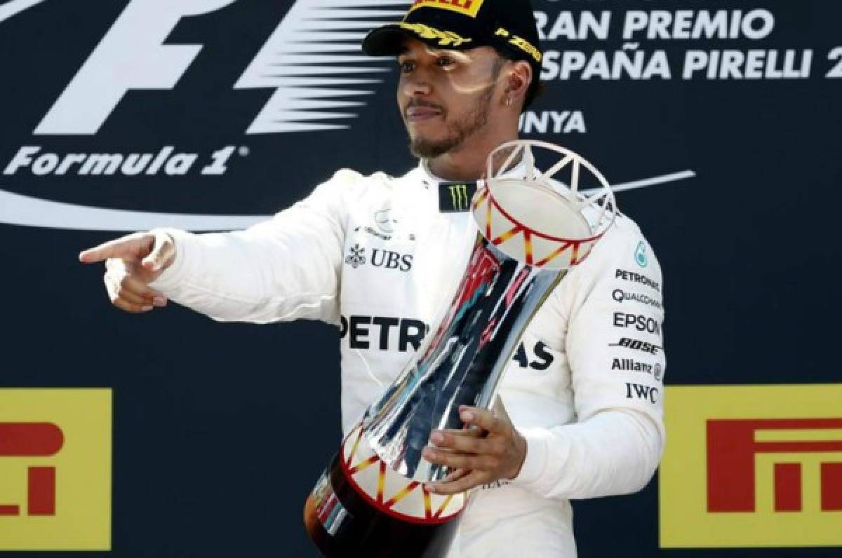 Lewis Hamilton le gana la batalla a Vettel en Barcelona