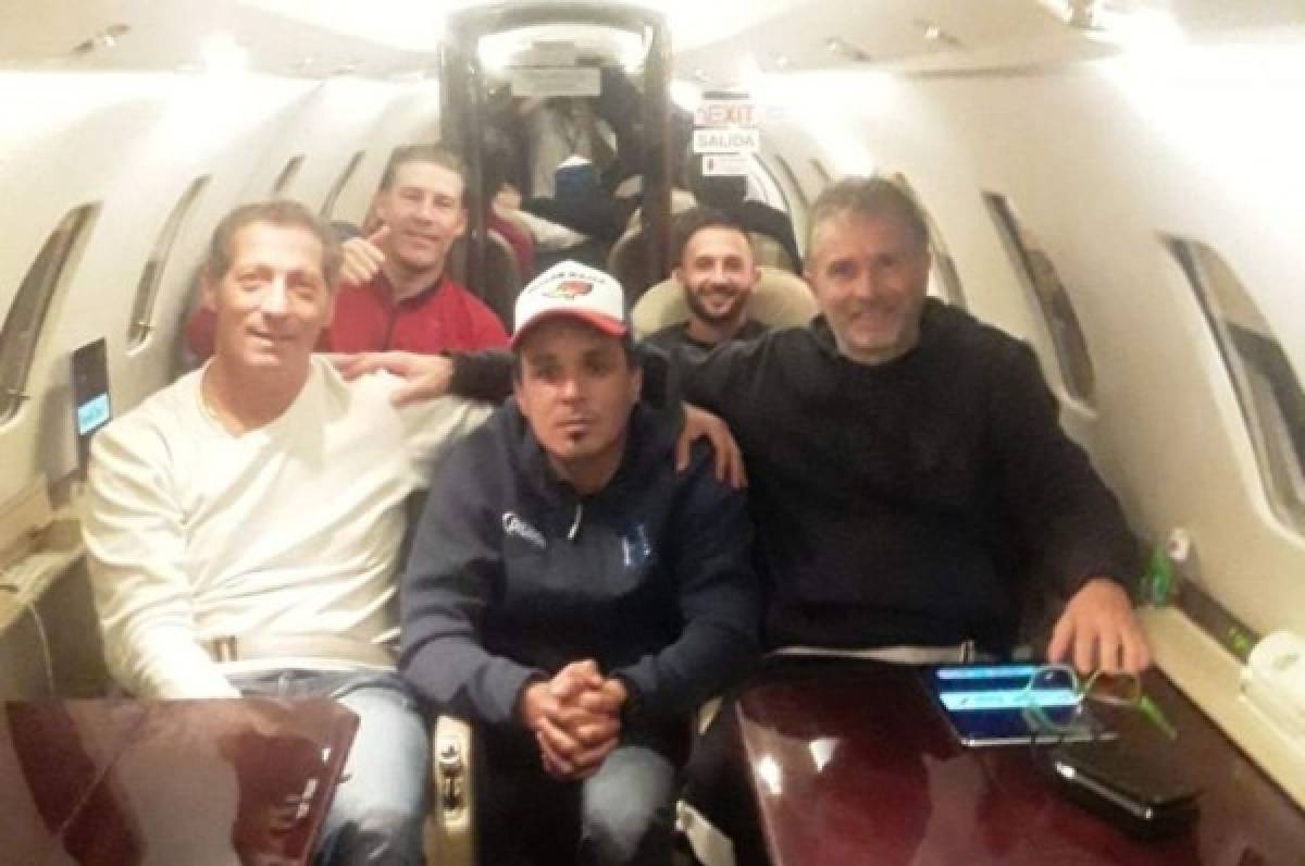 Pedro Troglio no podía salir de Argentina por falta de vuelos y Olimpia le mandó un avión privado