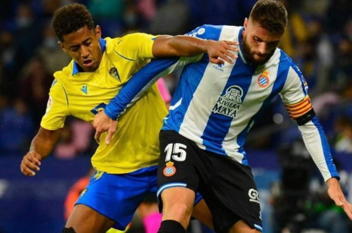 Espanyol se impone de local ante el Cádiz del hondureño Antony Lozano como titular en LaLiga