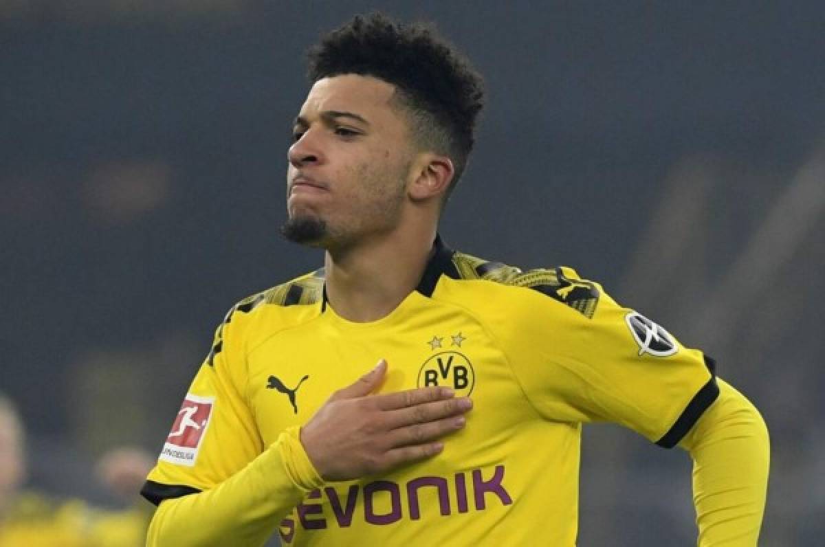 La Federación Alemana castiga a dos jugadores del Dortmund por dejar que les corten el pelo