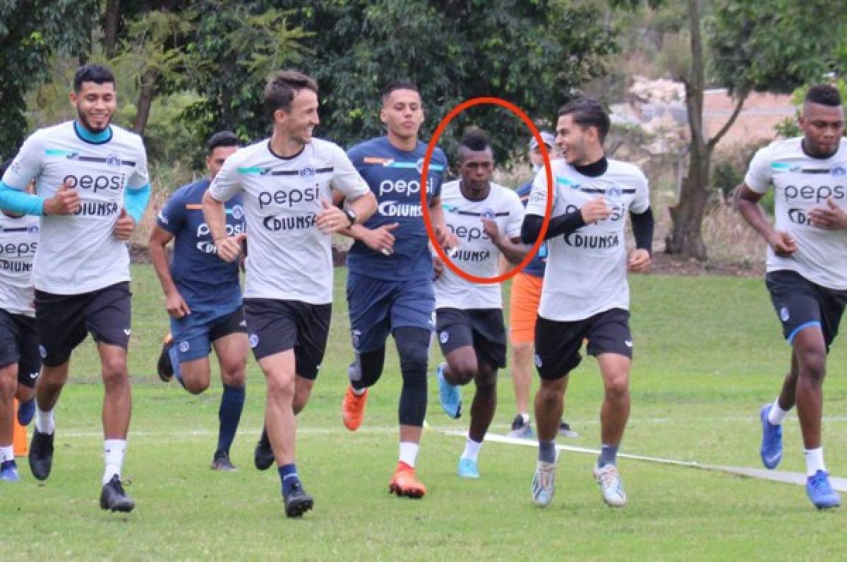 Carlos 'Muma' Fernández ya está entrenando con Motagua a la espera de firmar su contrato