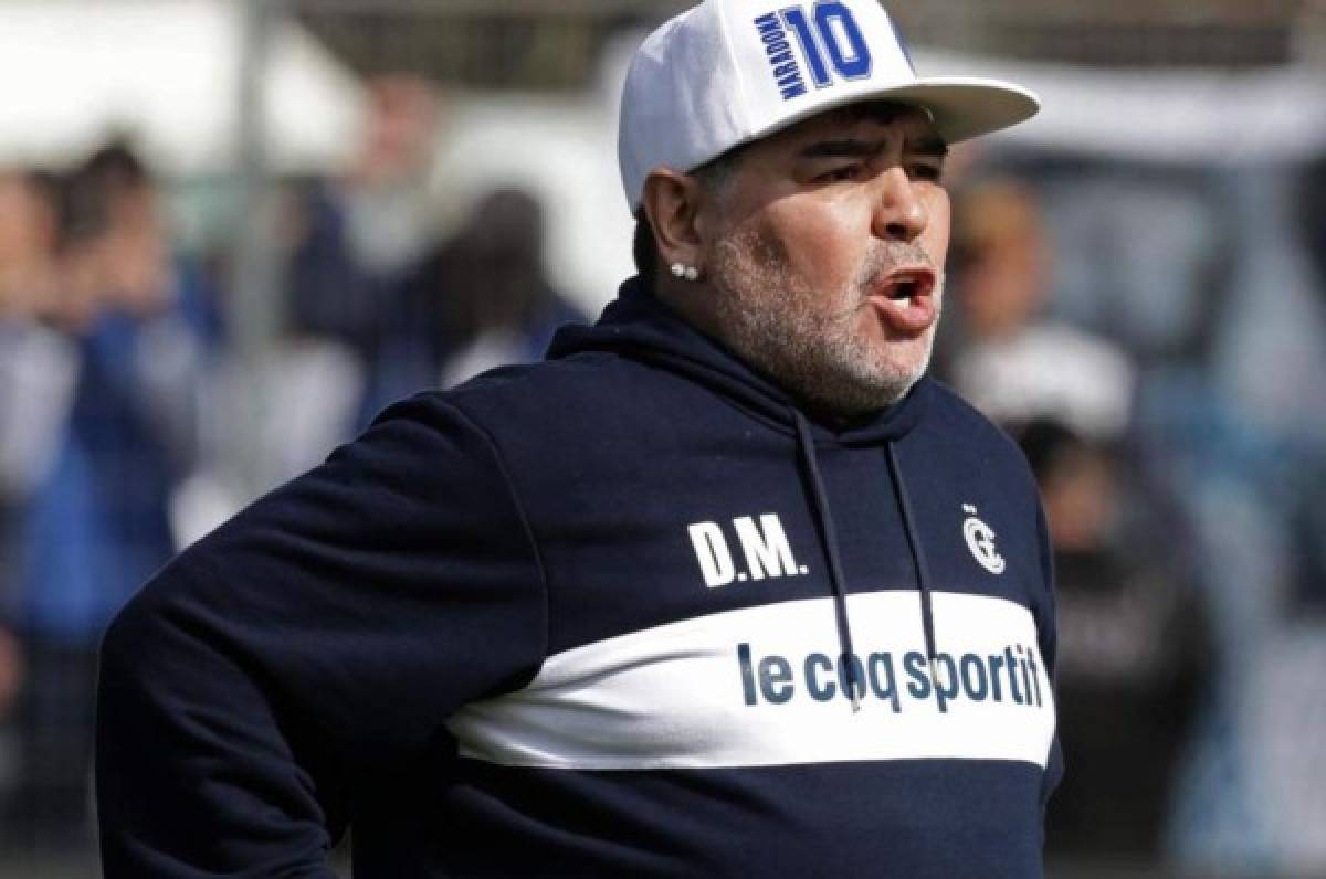 OFICIAL: Diego Maradona renuncia como DT de Gimnasia y Esgrima La Plata
