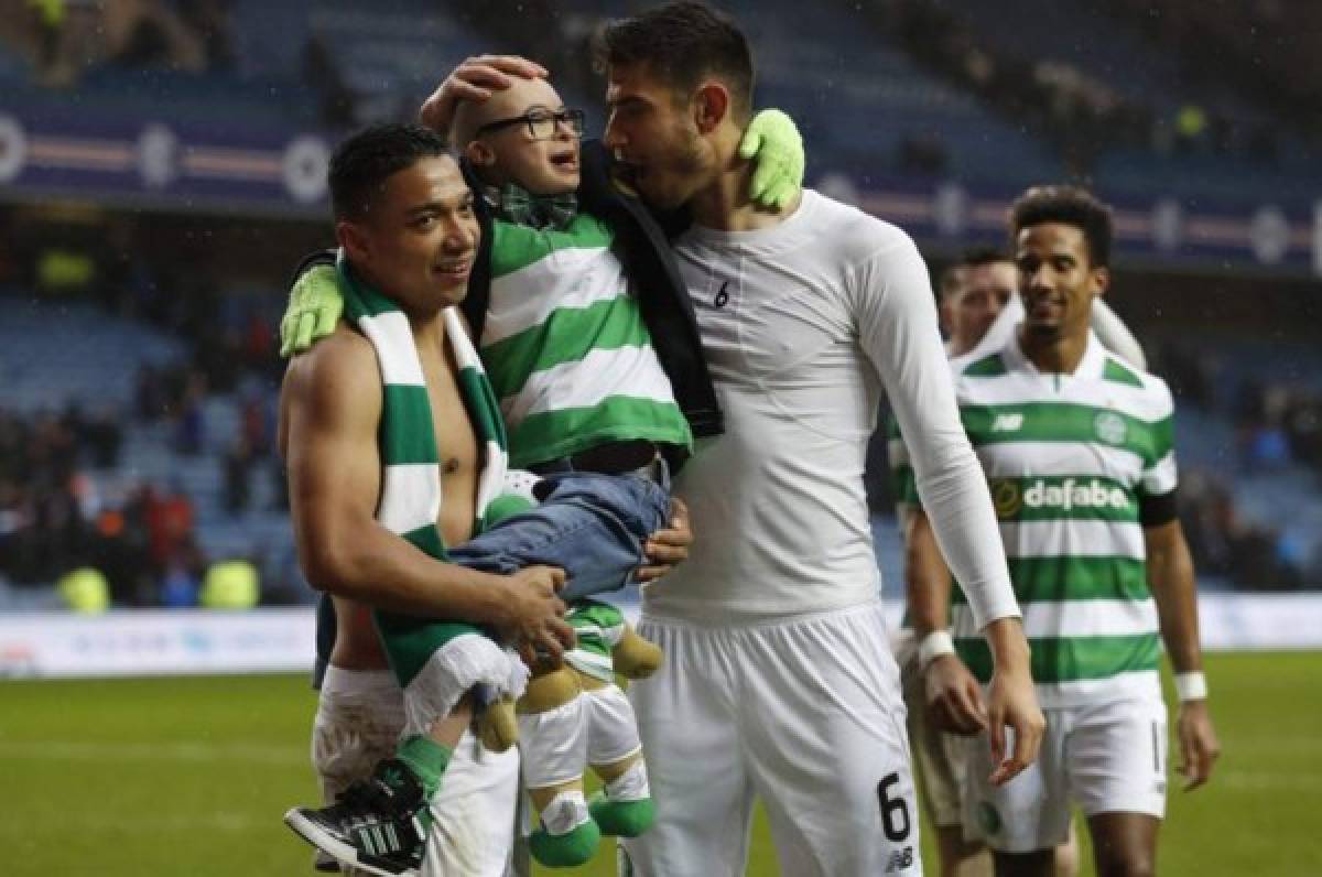 El enorme gesto de Emilio Izaguirre con un niño especial aficionado del Celtic