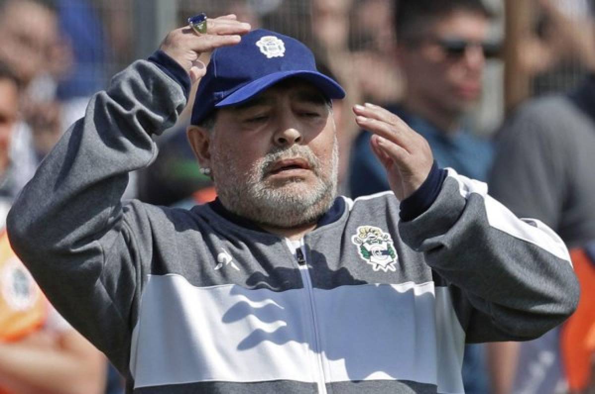 Maradona debuta con derrota en la liga de Argentina: ''Me duele en el alma''