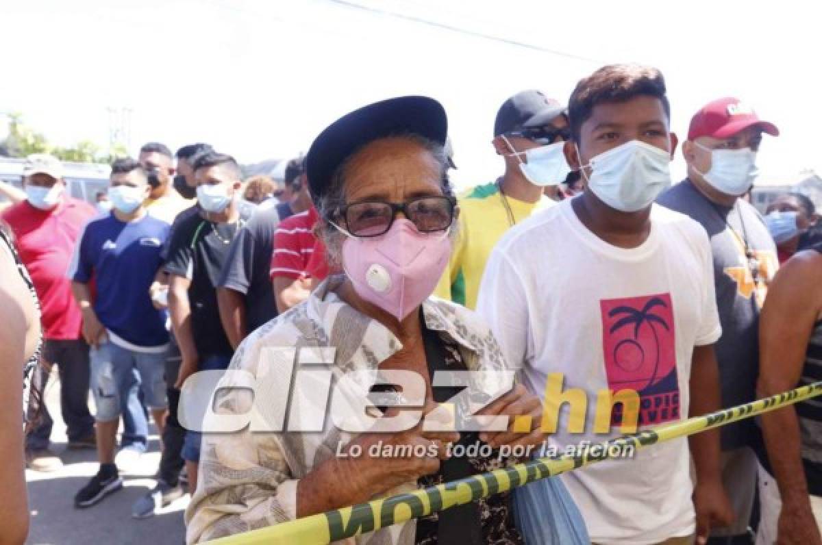 Romell Quioto lleva alegría y muchos regalos a niños afectados por huracanes en La Lima