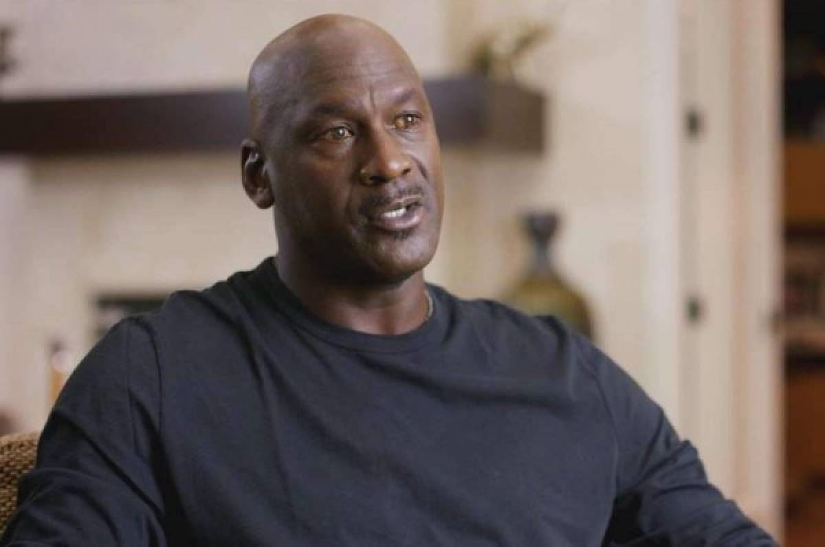 The Last Dance: ¿Por qué Michael Jordan aparece con los ojos amarillos?