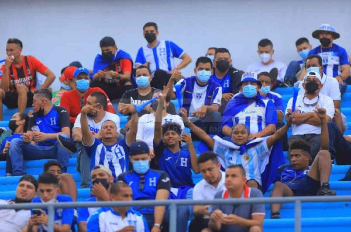 El juego Honduras vs Costa Rica se jugará con lluvia; la afición ya se está haciendo presente al Olímpico  