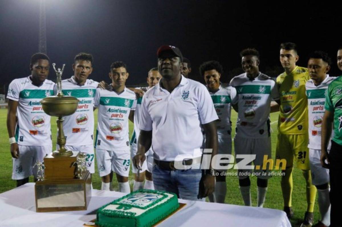 Platense celebró su aniversario con su respectivo pastel de cumpleaños