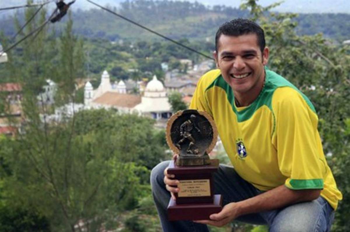 ¡Carlos Paes de Oliveira regresa al fútbol, nueve años después!