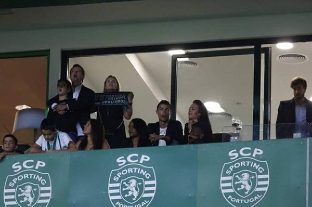 Cristiano Ronaldo sorprende y aparece en Portugal viendo al Sporting